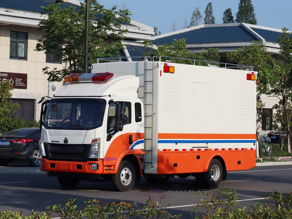 重汽豪沃電源車 重汽豪沃電源車