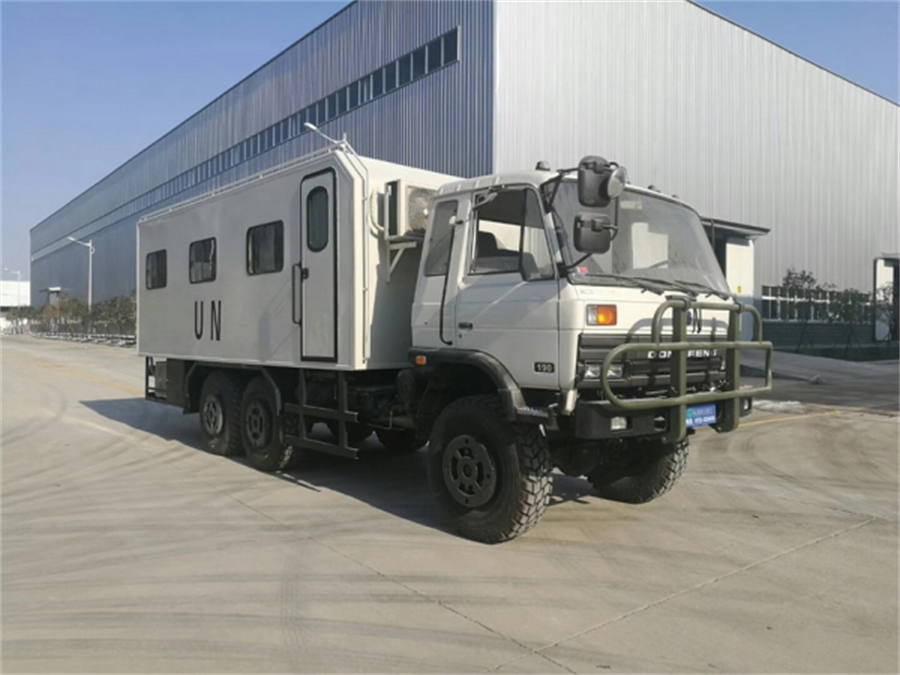 六驅(qū)越野8人宿營(yíng)車 六驅(qū)越野8人宿營(yíng)車