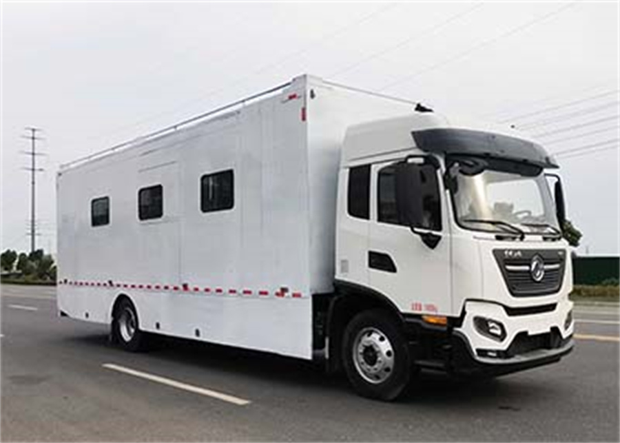 天錦200人炊事餐車 天錦200人炊事餐車