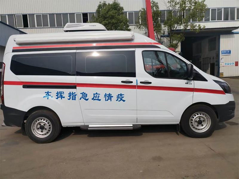 福特新全順V362防疫指揮車 福特新全順V362防疫指揮車
