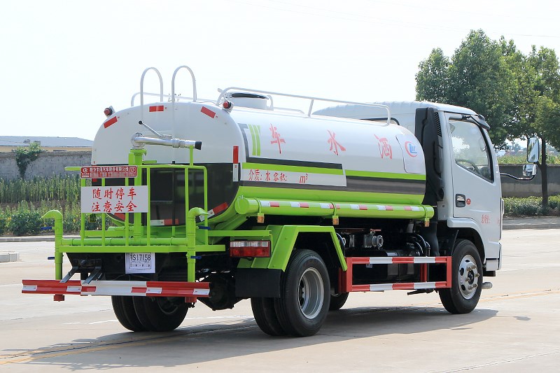 國六東風(fēng)小多利卡 5噸 灑水車 國六東風(fēng)小多利卡 5噸 灑水車