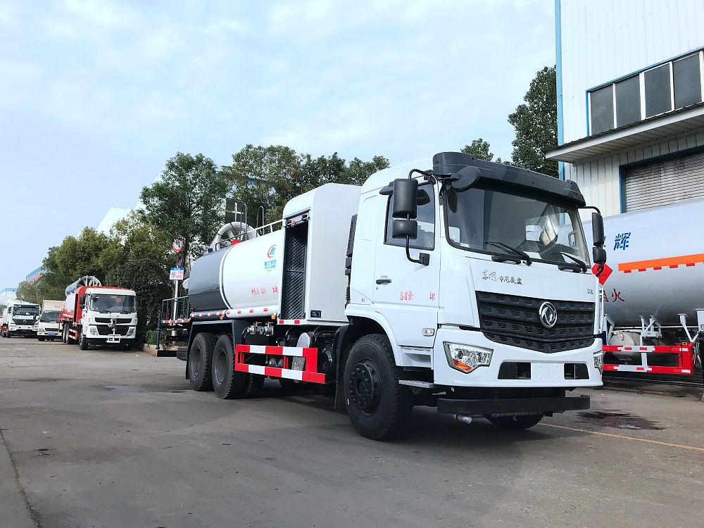 東風專底D3L后雙橋抑塵車國六16立方/50-120米霧炮 東風專底D3L后雙橋抑塵車國六16立方/50-120米霧炮