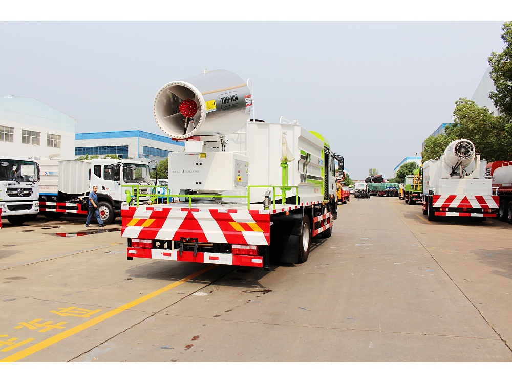 東風華神T5噴霧霧炮車國六10立方/50-100米霧炮 東風華神T5噴霧霧炮車國六10立方/50-100米霧炮