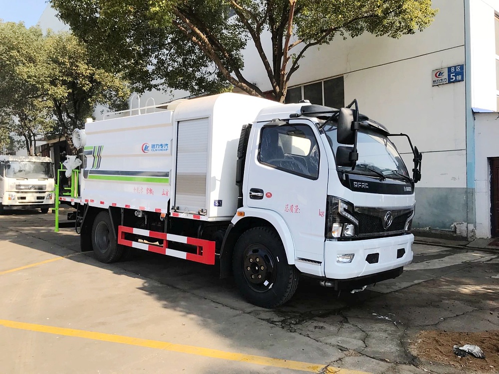 東風(fēng)凱普特多功能霧炮車國(guó)六6.5立方/30-60米霧炮 東風(fēng)凱普特多功能霧炮車國(guó)六6.5立方/30-60米霧炮