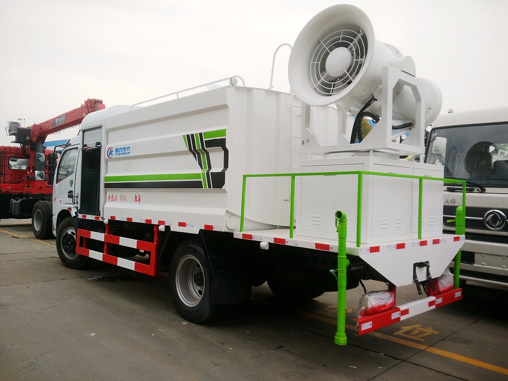 東風(fēng)凱普特多功能霧炮車國(guó)六6.5立方/30-60米霧炮 東風(fēng)凱普特多功能霧炮車國(guó)六6.5立方/30-60米霧炮