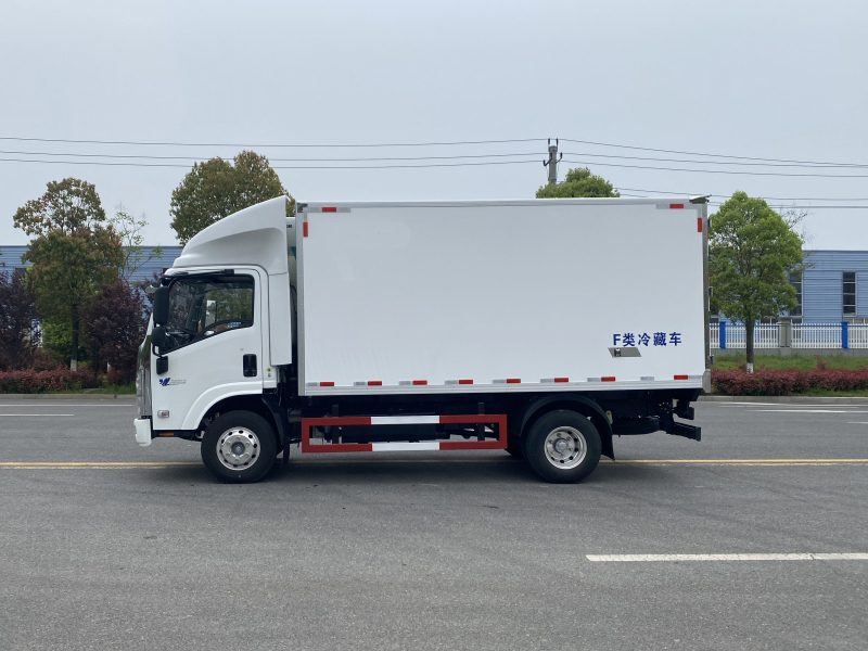 國(guó)六慶鈴五十鈴4米2冷藏車 國(guó)六慶鈴五十鈴4米2冷藏車