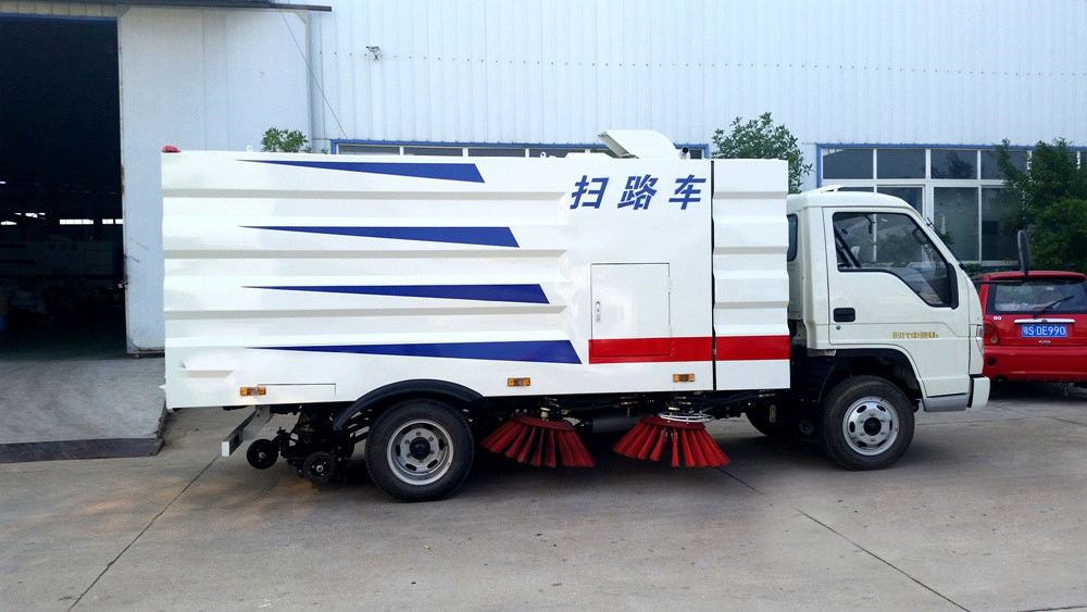 不上牌0.8方水 2方塵福田小卡掃路車 不上牌0.8方水 2方塵福田小卡掃路車