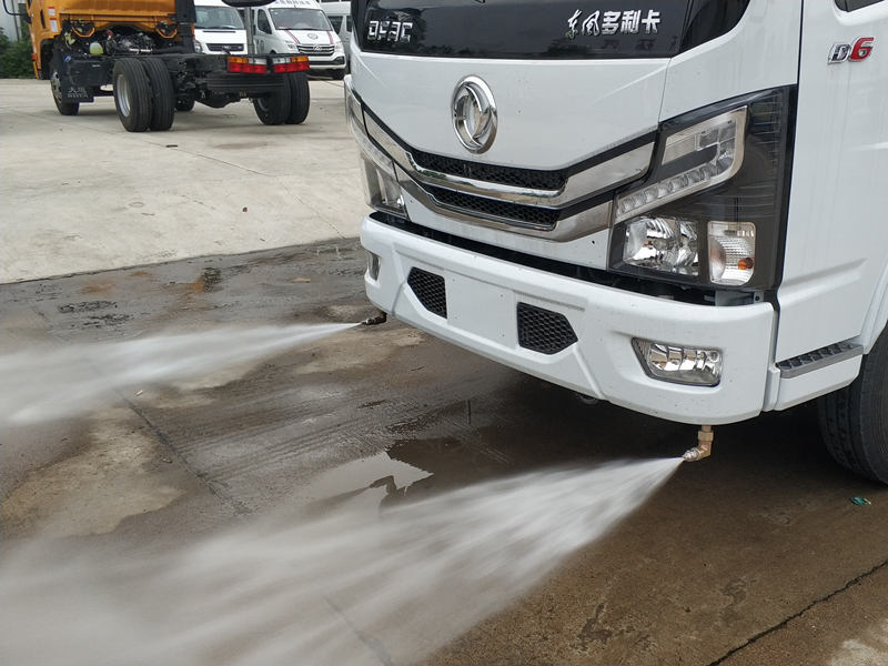 東風(fēng)小多利卡3308洗掃車(chē)國(guó)六 東風(fēng)小多利卡3308洗掃車(chē)國(guó)六