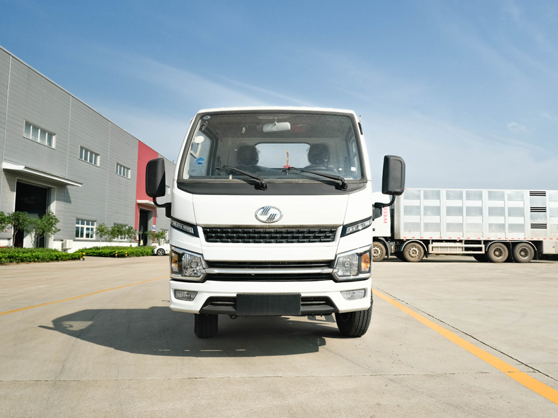 躍進勾臂垃圾車 躍進勾臂垃圾車