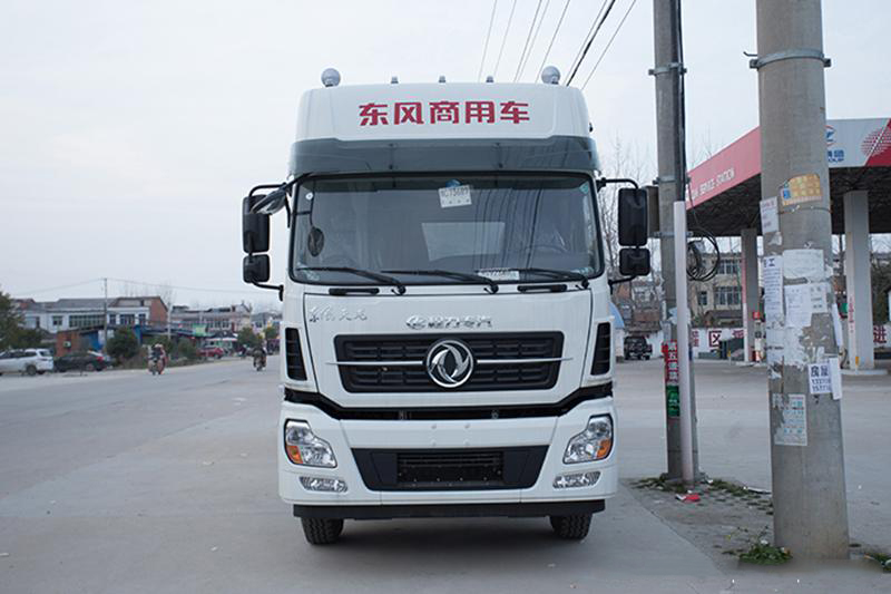 東風(fēng)天龍前四后八20噸飼料運(yùn)輸車 東風(fēng)天龍前四后八20噸飼料運(yùn)輸車