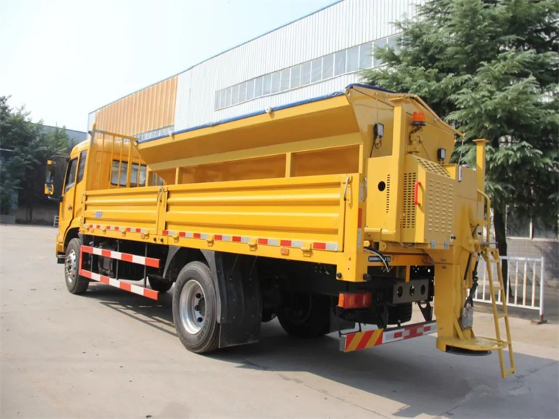 12方融雪劑撒布機 12方融雪劑撒布機