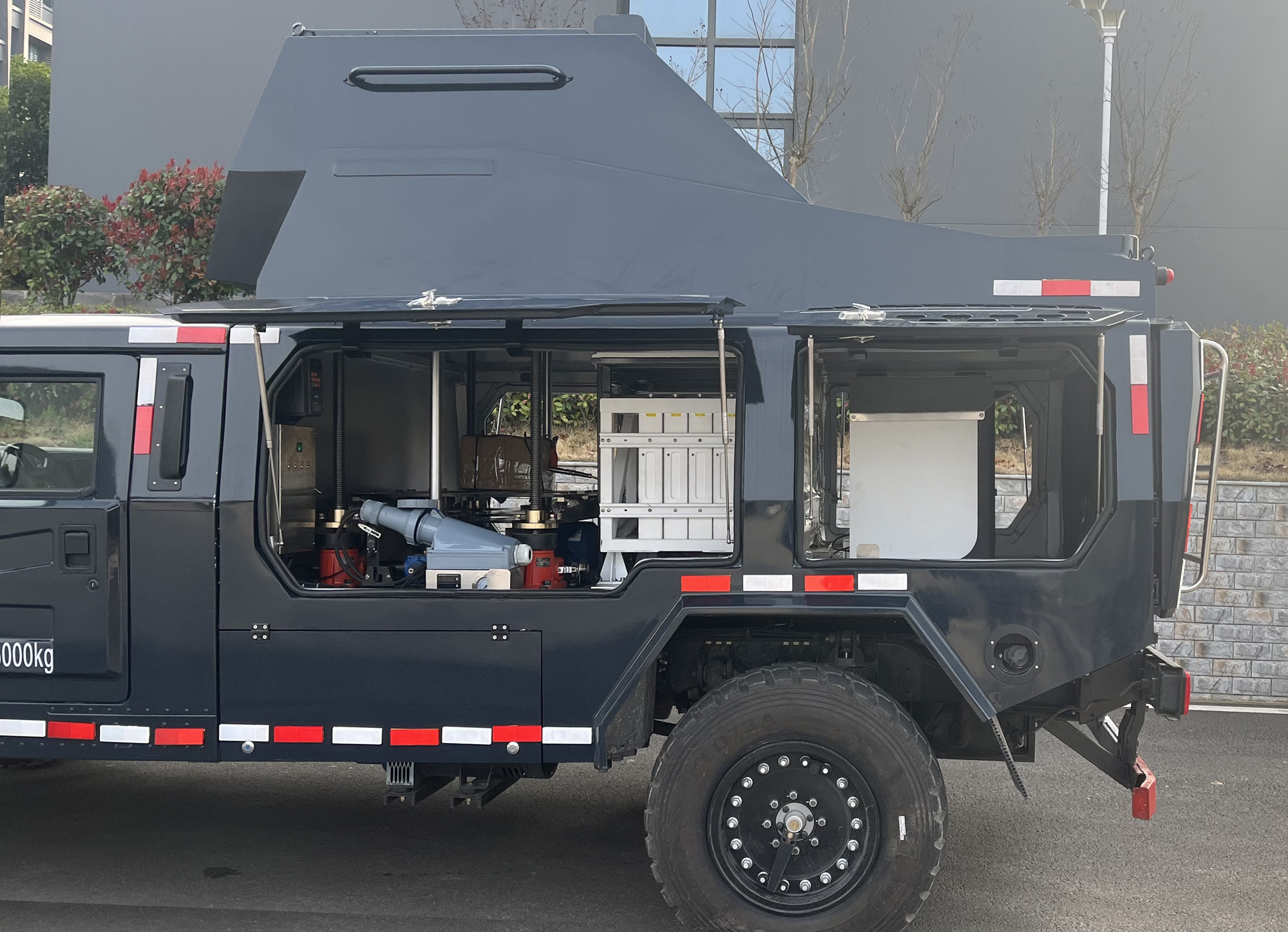 程力威牌CLW5060XJXEQ6型檢修車 程力威牌CLW5060XJXEQ6型檢修車