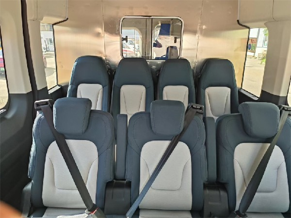 福特T8礦山救援車(氣防車) 福特T8礦山救援車(氣防車)