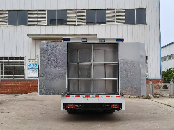 依維柯救護保障車