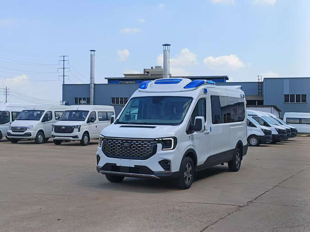 福特T8救護(hù)車(chē)